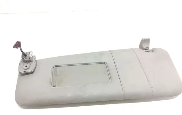 Sun visor
