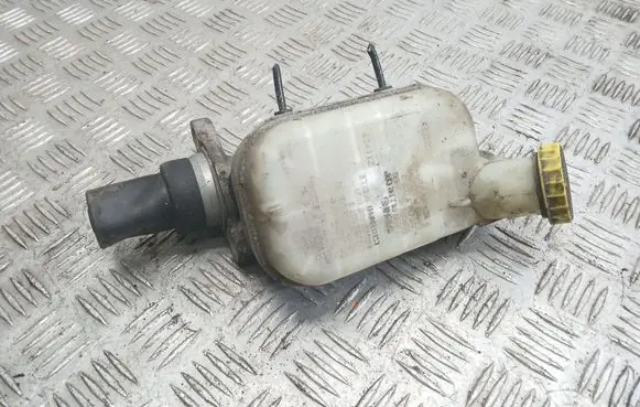 Dodge Caravan Master brake cylinder