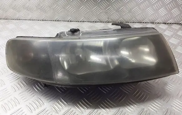 Seat Toledo II (1M) LED Daytime headlight 1M1941016