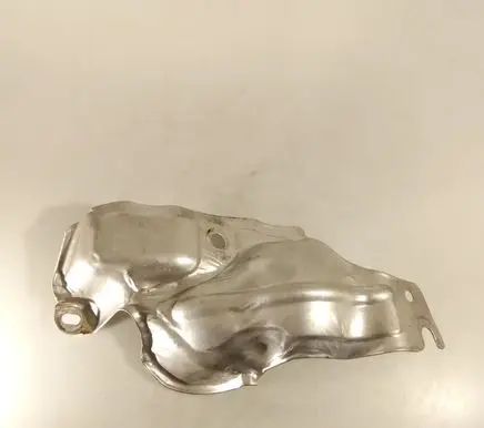 Renault Master III Heat shield in engine bay 140136073R