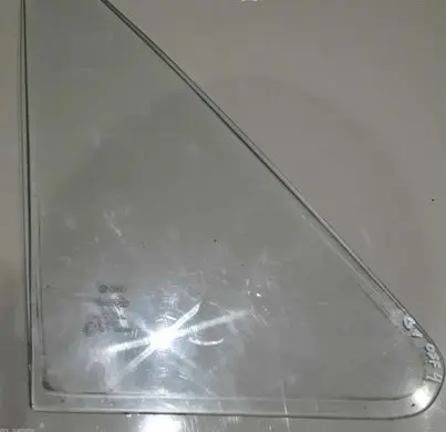 Volkswagen Golf I Front vent window/glass (coupe) 171845252