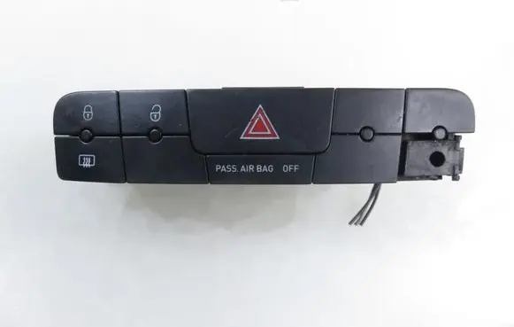 Seat Ibiza IV (6J,6P) Hazard light switch 6J0927137B