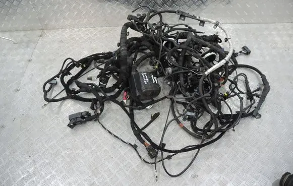 Alfa Romeo Giulia Engine installation wiring loom 510KM
