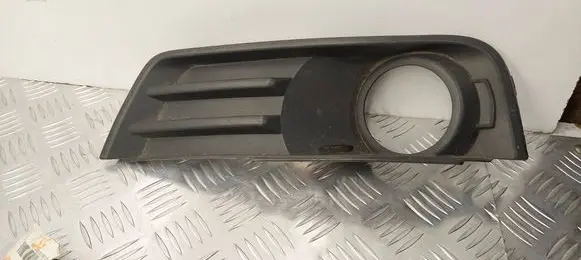 Volkswagen Touran I Front fog light trim/grill 1T0853665A