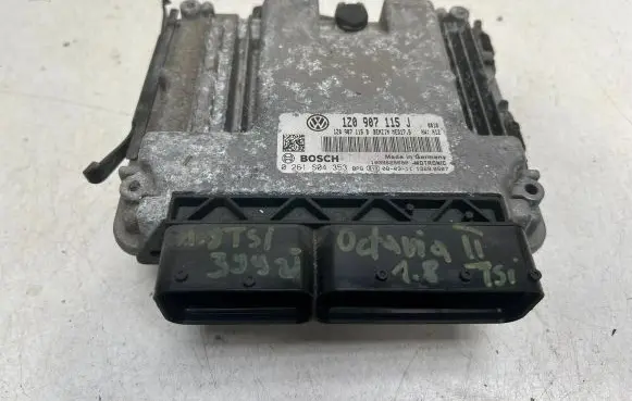 Skoda Octavia Mk2 (1Z) Engine control unit/module 1Z0907115B 1Z0907115J 0261S04353