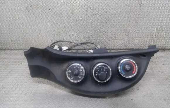 Toyota Yaris Climate control unit 554060D490