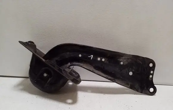 Volkswagen PASSAT B8 Rear upper control arm/wishbone 5Q0505225C 1K0505129L 1K0501475