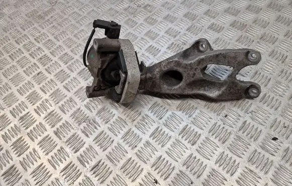 Audi A6 C7 Engine mounting bracket 8K0199307BE