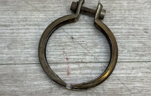 Porsche Macan (95B) Muffler pipe connector clamp 95B253725A