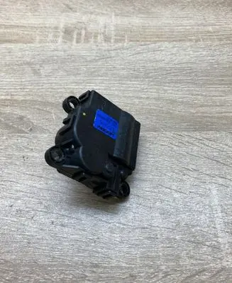 KIA Optima Air flap motor/actuator D332JY9AA05 KCGHB