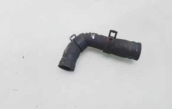Nissan Note (E11) Engine coolant pipe/hose