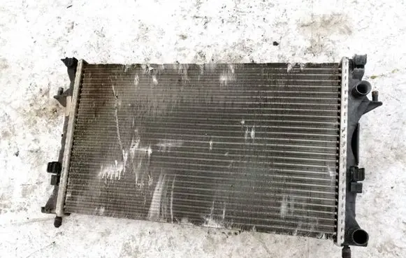 Coolant radiator