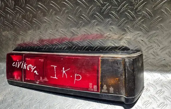 Honda Civic III Rear/tail lights 0437320R 0437320