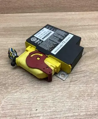 Volkswagen PASSAT B6 Airbag control unit/module 3C0909605F 391121