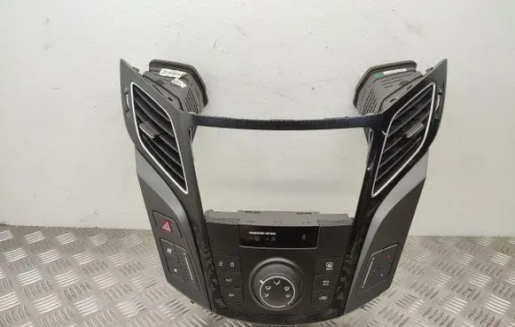 Hyundai i40 Climate control unit 972503ZMB0 972503ZXXX