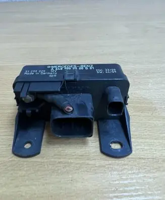 Mercedes-Benz Sprinter W901 W902 W903 W904 Other relay A6489000000 D7146