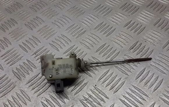 Seat Leon (1P) Fuel tank cap lock 1M0959781A