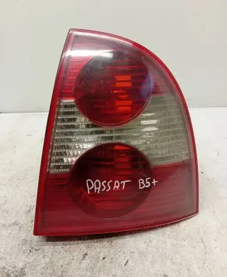 Volkswagen PASSAT B5.5 Rear/tail lights