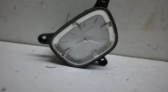 Chrysler Town u0026 Country V Clock 56046741AA