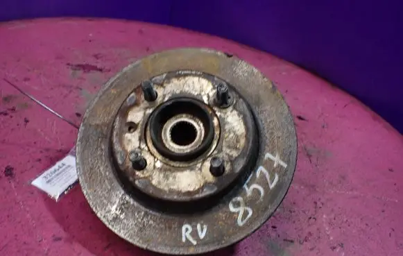 Ford Fiesta Front wheel hub spindle knuckle