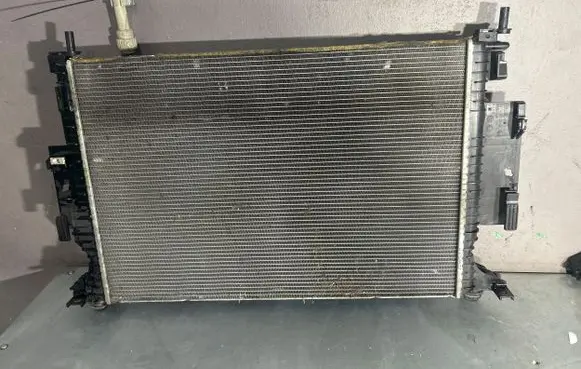 Ford Kuga II Coolant radiator EJ738005AG 174859A
