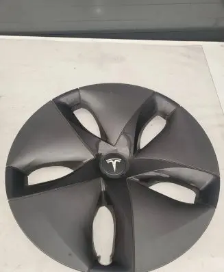 Tesla Model X R17 wheel hub/cap/trim 104423199B