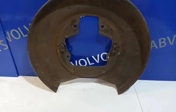 Volvo V70 Rear brake disc plate dust cover 39960812 P39960812