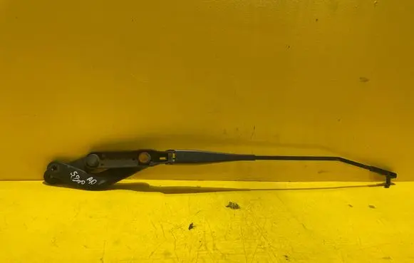 Chevrolet Captiva Front wiper blade arm 3M5117526CA