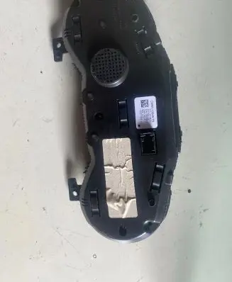 Ford Focus Speedometer (instrument cluster) CM5T10849TN 2213810 09770915