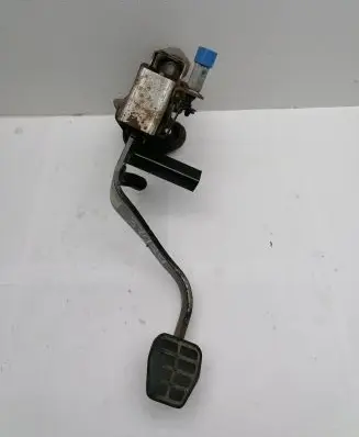 Mitsubishi Colt CZ3 Clutch pedal A4542900216