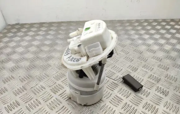 Peugeot 3008 II In-tank fuel pump 9823727280