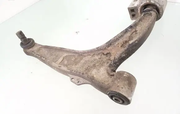 Opel Vectra C Front lower control arm/wishbone