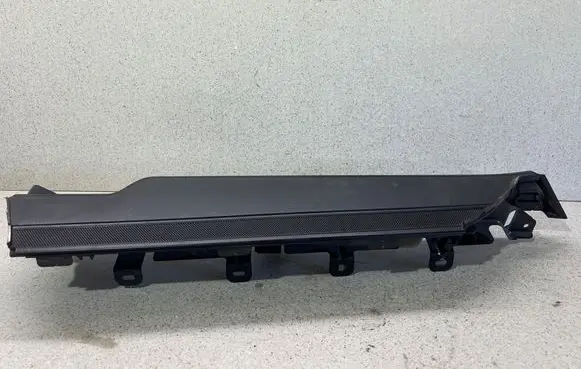 Mercedes-Benz C W204 Other trunk/boot trim element 9918008038