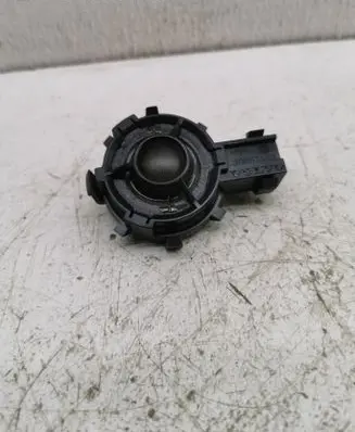 Volvo V70 High frequency speaker in the rear doors 30657453