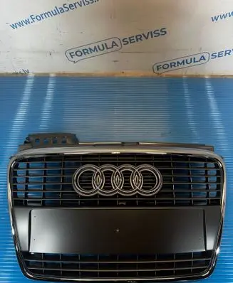 Audi A4 S4 B7 8E 8H Front bumper upper radiator grill
