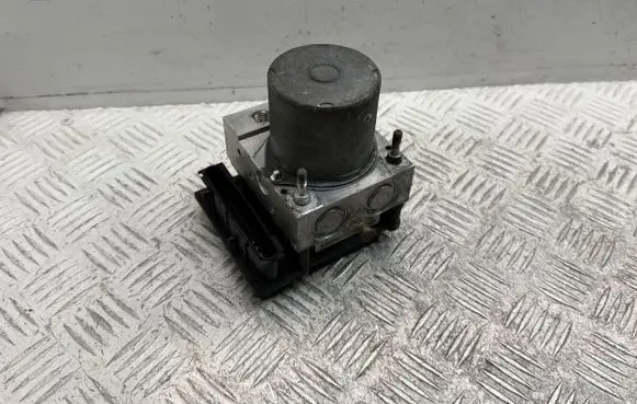 Toyota Corolla Verso AR10 ABS Pump 440500F030 0265950412