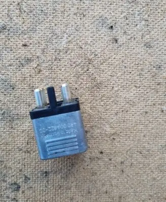 Mercedes-Benz E W124 Other relay