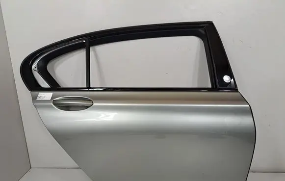 Rear door