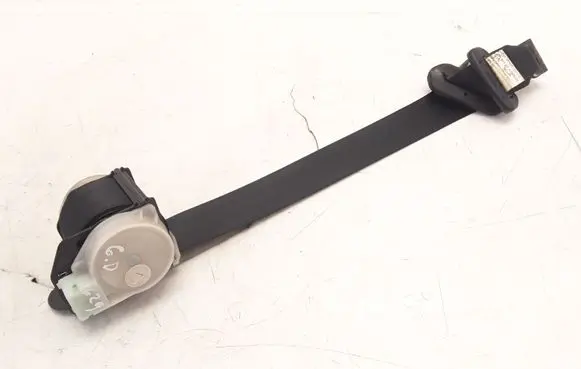 Mazda 2 Rear seatbelt T86236T E40436160
