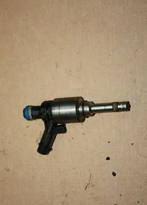 Fuel injector