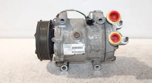Volvo V70 Air conditioning (A/C) compressor (pump) 31369699