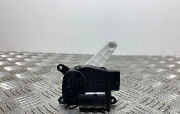 Jeep Cherokee Air flap motor/actuator AA1138003800