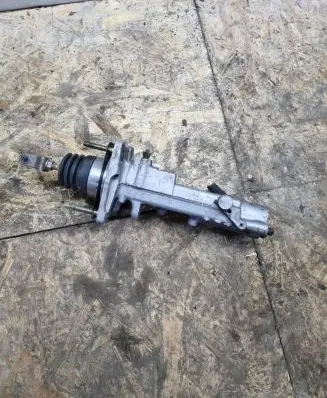 Toyota Prius (XW10) Master brake cylinder 4721047051