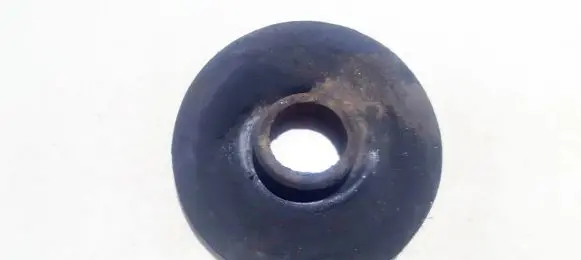 Renault Clio II Front coil spring rubber mount 