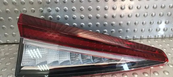 Skoda Enyaq iV Tailgate rear/tail lights 5LG945307