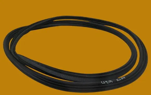 Ford Puma Trunk rubber seal (body) 