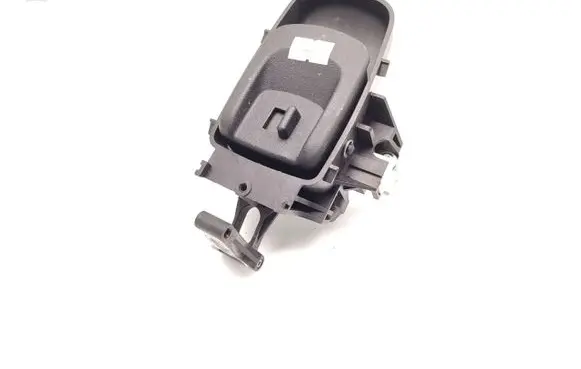 Mercedes-Benz E AMG W212 Tailgate interior release/open handle 