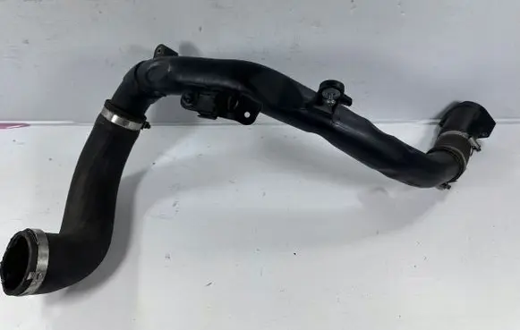 Volkswagen Sharan Intake resonator 