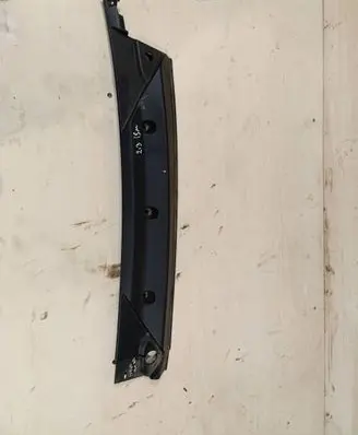 Iveco Daily 6th gen Wiper trim 5801951075