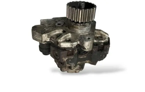 Audi A6 S6 C6 4F Fuel injection high pressure pump 059130755E 0445010090